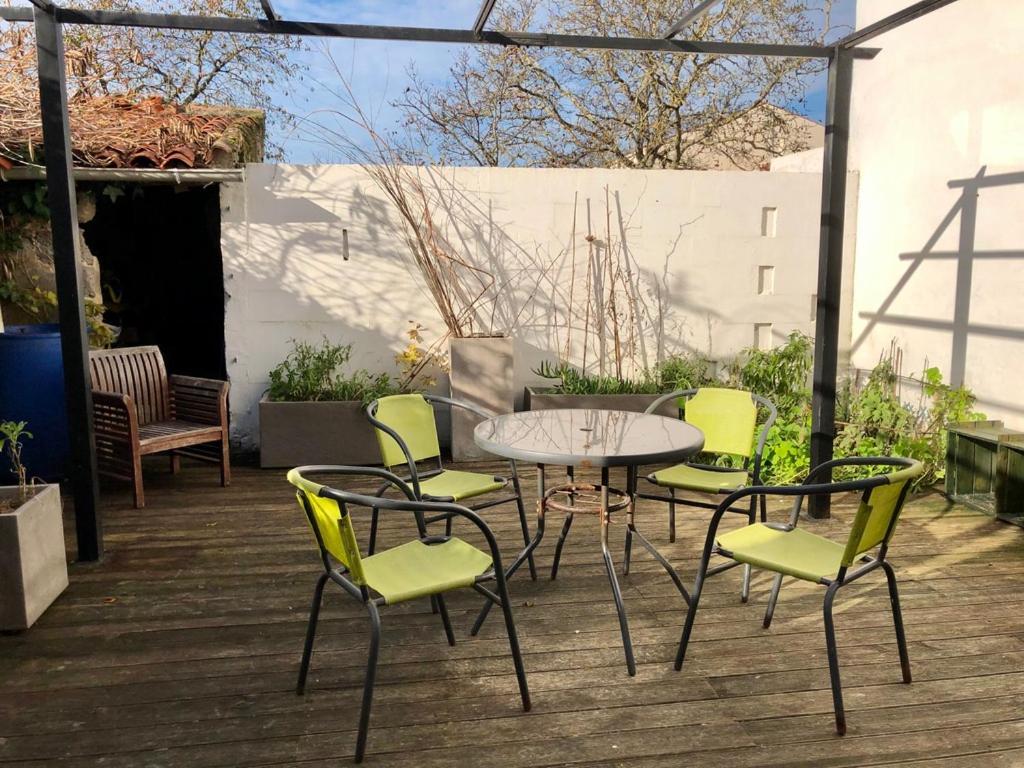 Charmante Maison A Jard Sur Mer Sur La Cote Vendeenne Exteriör bild